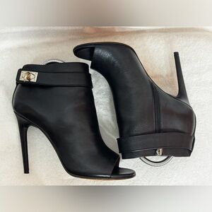 GIVENCHY Elegant Sexy Black Leather Shark Lock Peep Toe Booties Size 40